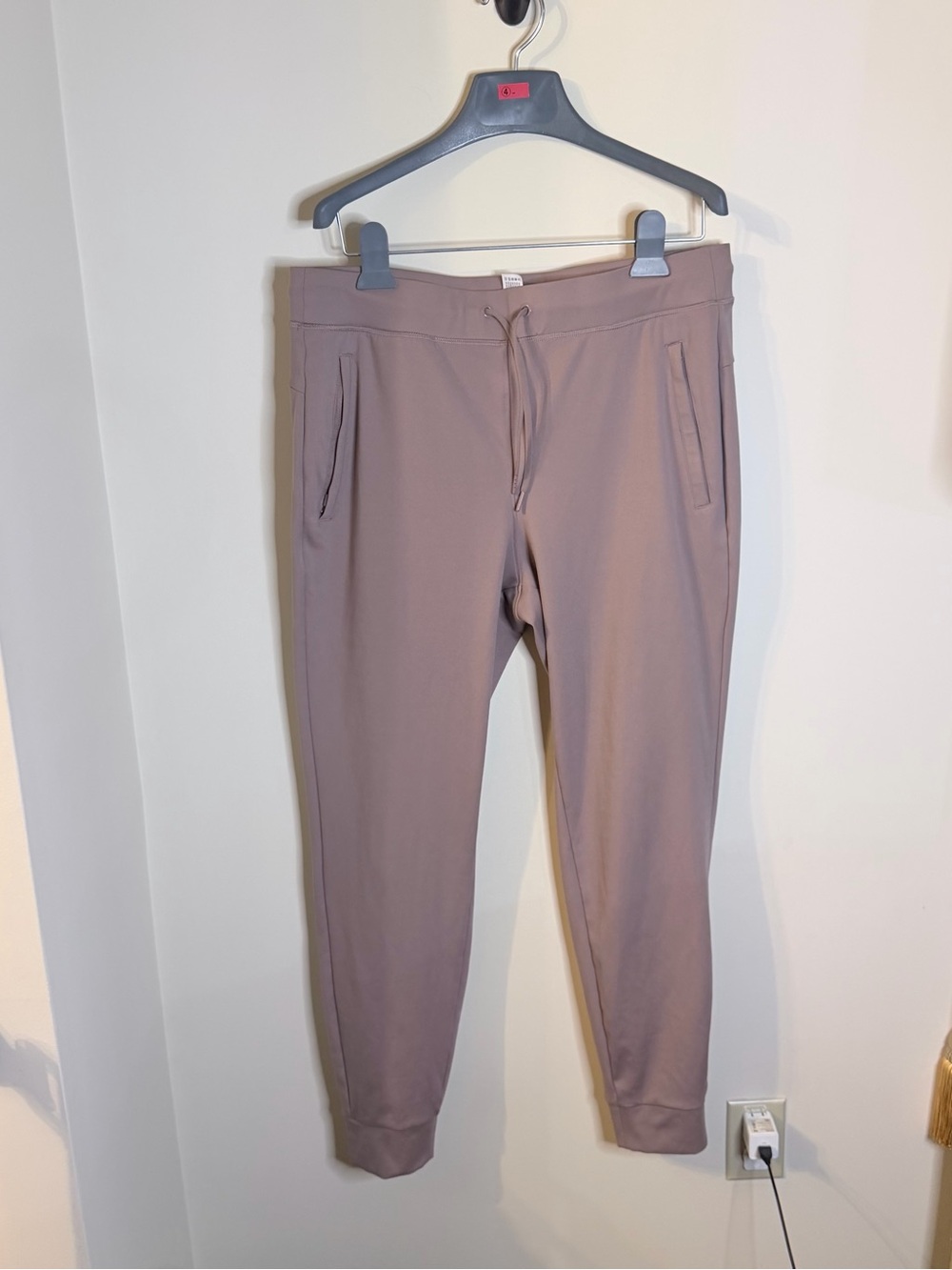 Yogalicious Women's Mauve Taupe Jogger Pants
